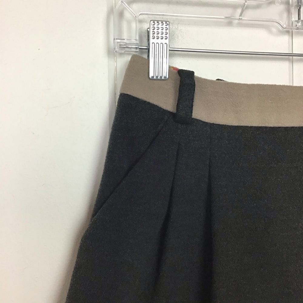 Rachel Roy Gray Tan Felt Mini Skirt, Pockets - 2 - Picture 2 of 8